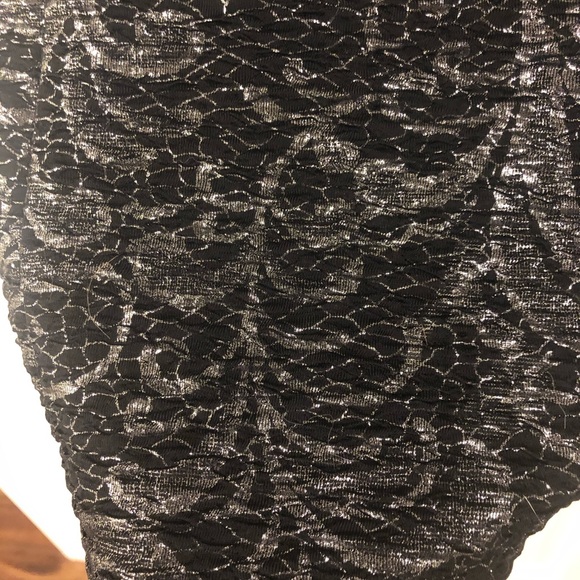 Dress - Picture 4 of 6